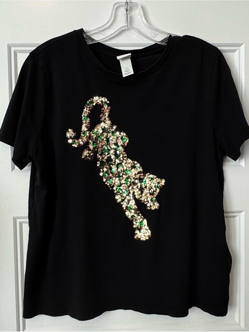 H&M Black Sequin Leopard Graphic Tee Gold Green Embellished Short Sleeve L